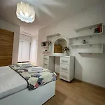 Wonderful Park Residences 5 *